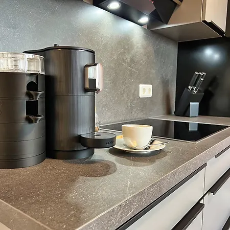 Apartman Helle Grosszuegige Dachgeschoss I Parkplatz I Schloss Blick #cosiness Company