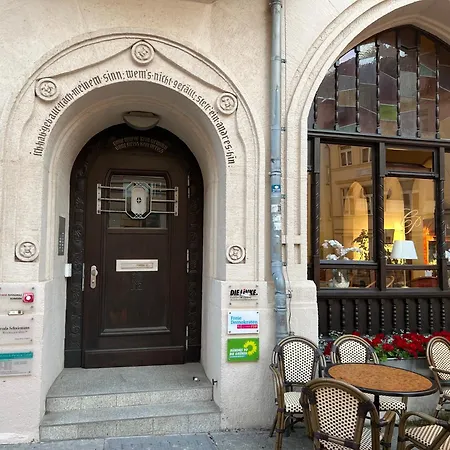 Apartment Helle Grosszuegige Dachgeschoss I Parkplatz I Schloss Blick #cosiness Company *